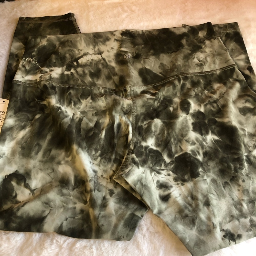 NWT Lululemon Align HR Pant 25” Sz 14 Diamond Dye Olive - Picture 2 of 4